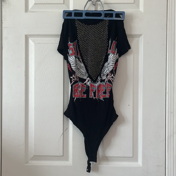 “BE FREE” Sparkle Bodysuit - Picture 2 of 4